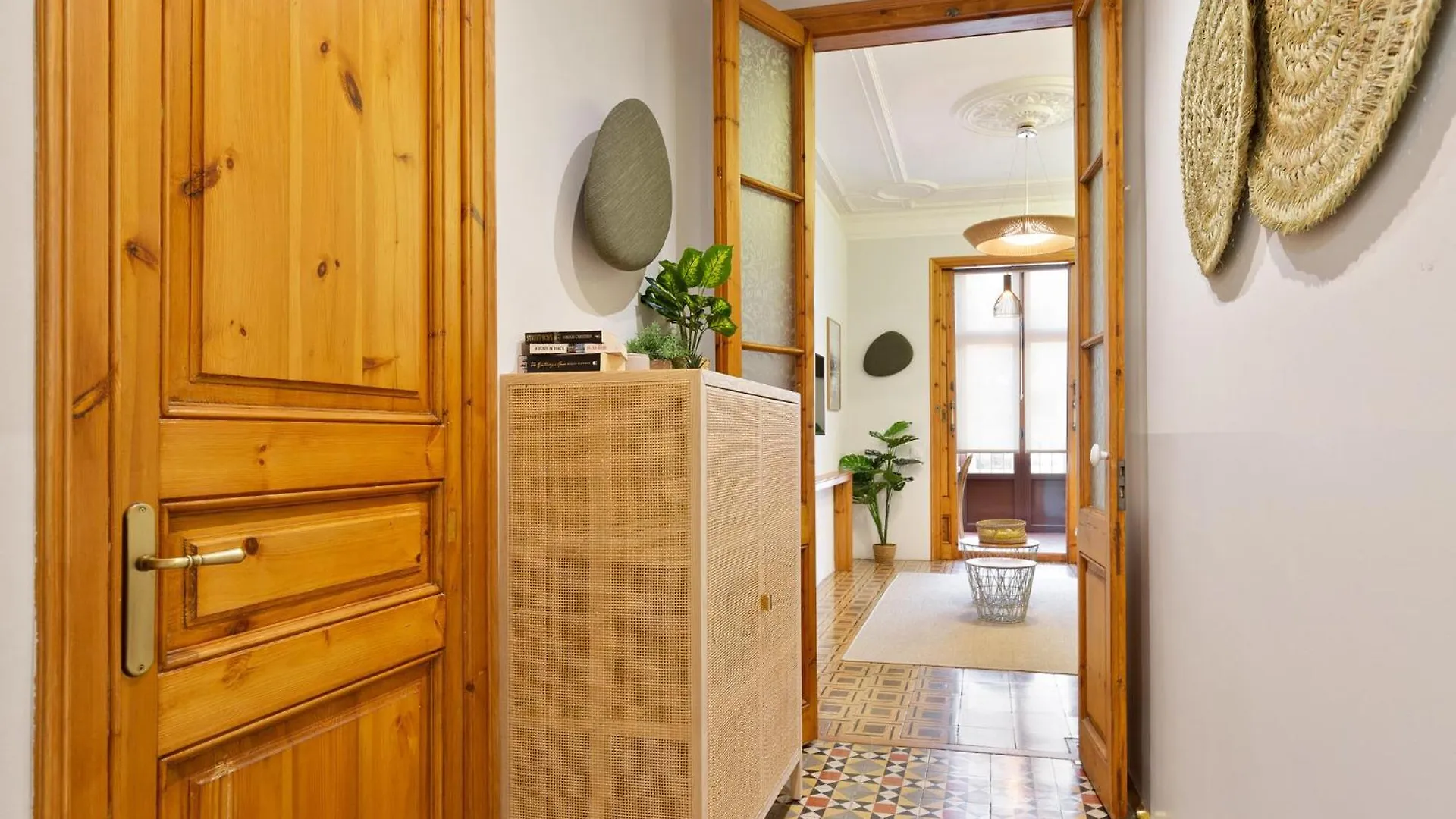 Central Apartments Barcelona Spanien